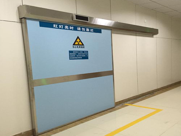 铅防护门.jpg 铅防护门.jpg
